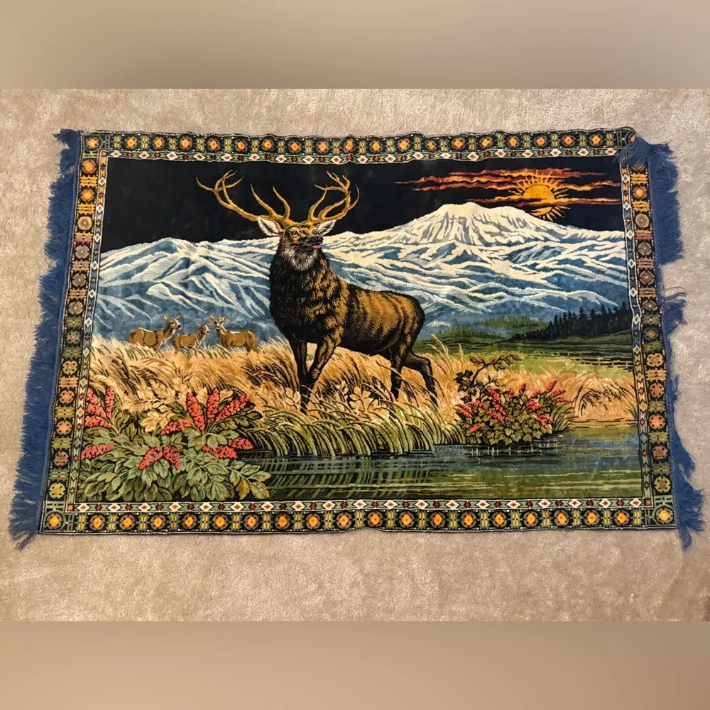 Vintage Wall Elk Woods Mountain Hanging Tapestry Rug Fringe